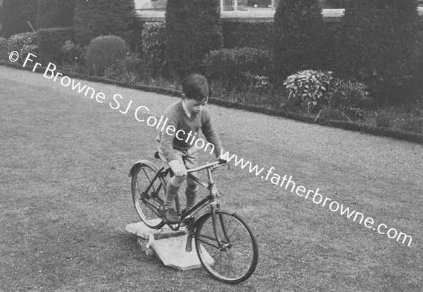 JOHN MALLICK PLAYING WITH HIS COUSINS O'NEILL & MRS O'NEILL AT MALLICKS ON CURRAGH